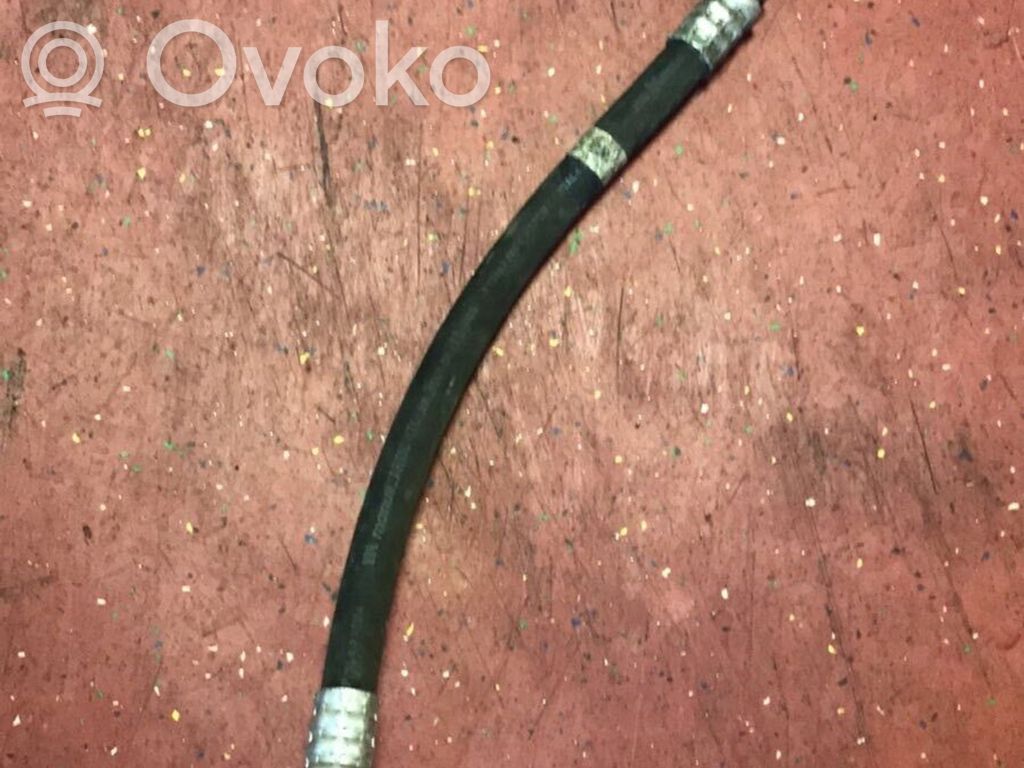 BMW X5 E53 Ilmastointilaitteen putki (A/C) 