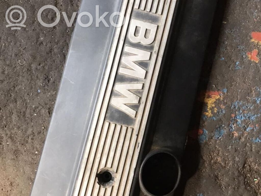 BMW 7 E38 Engine cover (trim) 