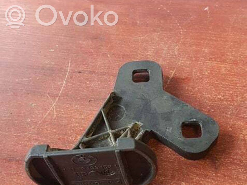 BMW 7 E38 Front bumper mounting bracket 