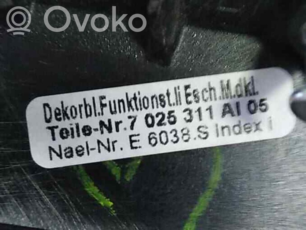 BMW 7 E65 E66 Dashboard glove box trim 