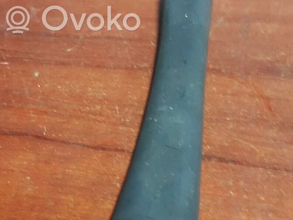 BMW 5 E39 Wiper trim 