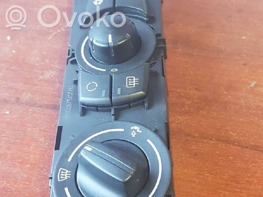 BMW 1 E81 E87 Climate control unit 