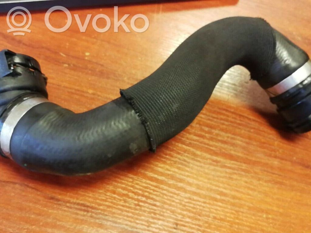 BMW 1 E81 E87 Engine coolant pipe/hose 
