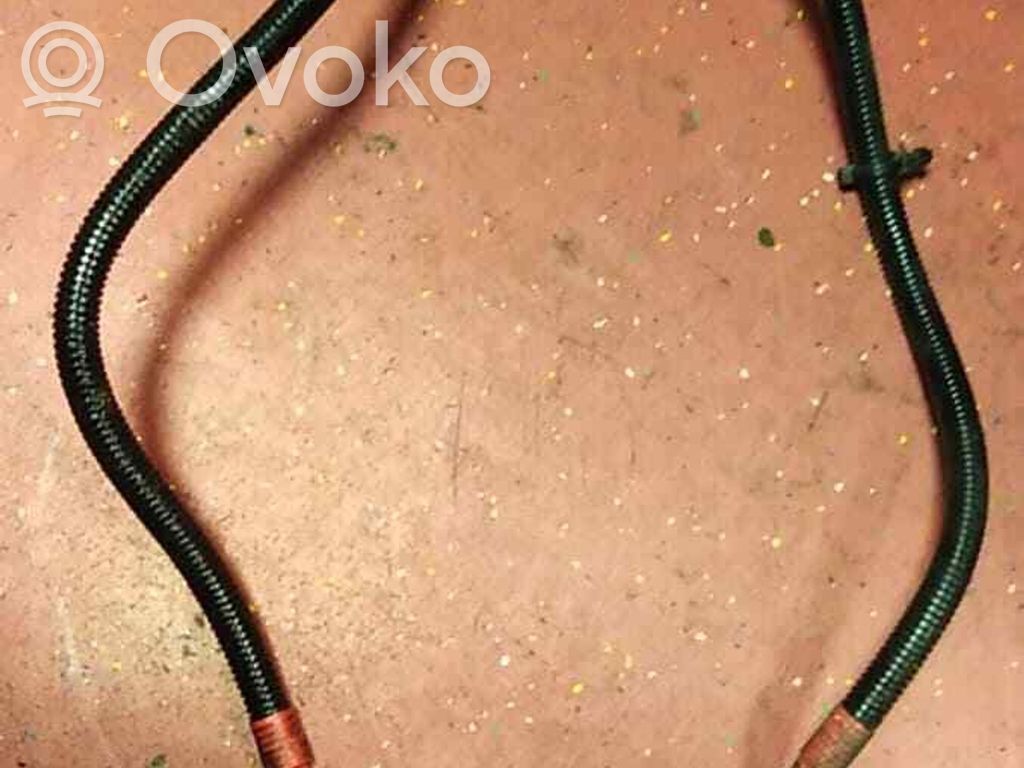 BMW 5 E60 E61 Positive cable (battery) 