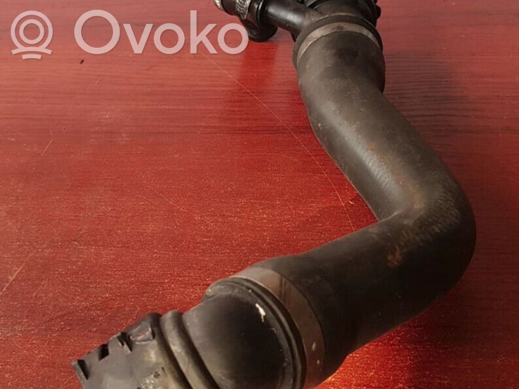 BMW 5 E60 E61 Engine coolant pipe/hose 