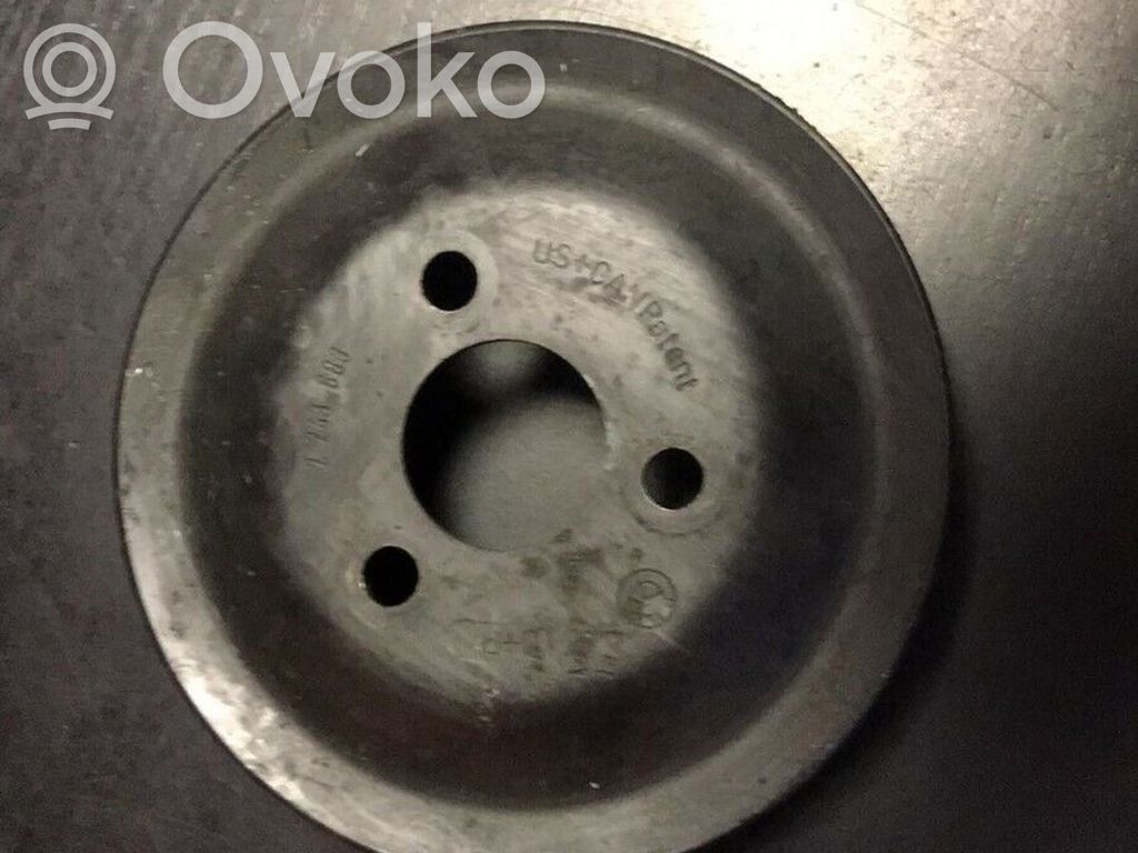 BMW 5 E39 Ohjaustehostimen pumpun hihnapyörä 