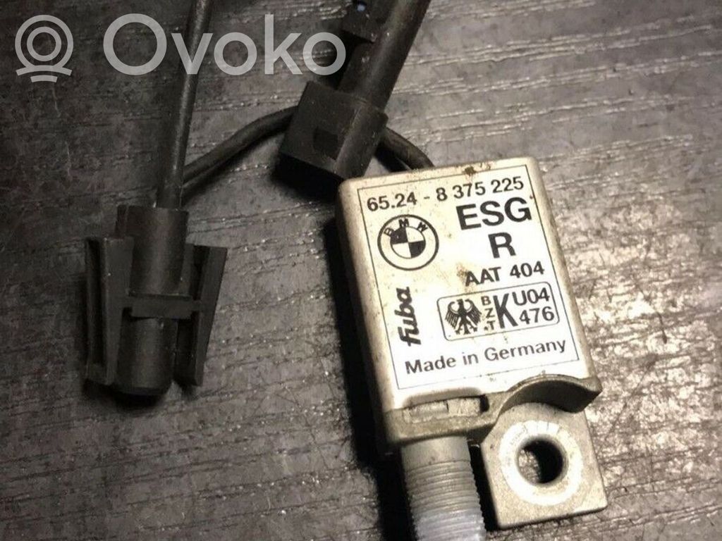 BMW 7 E38 Antenos stiprintuvas 