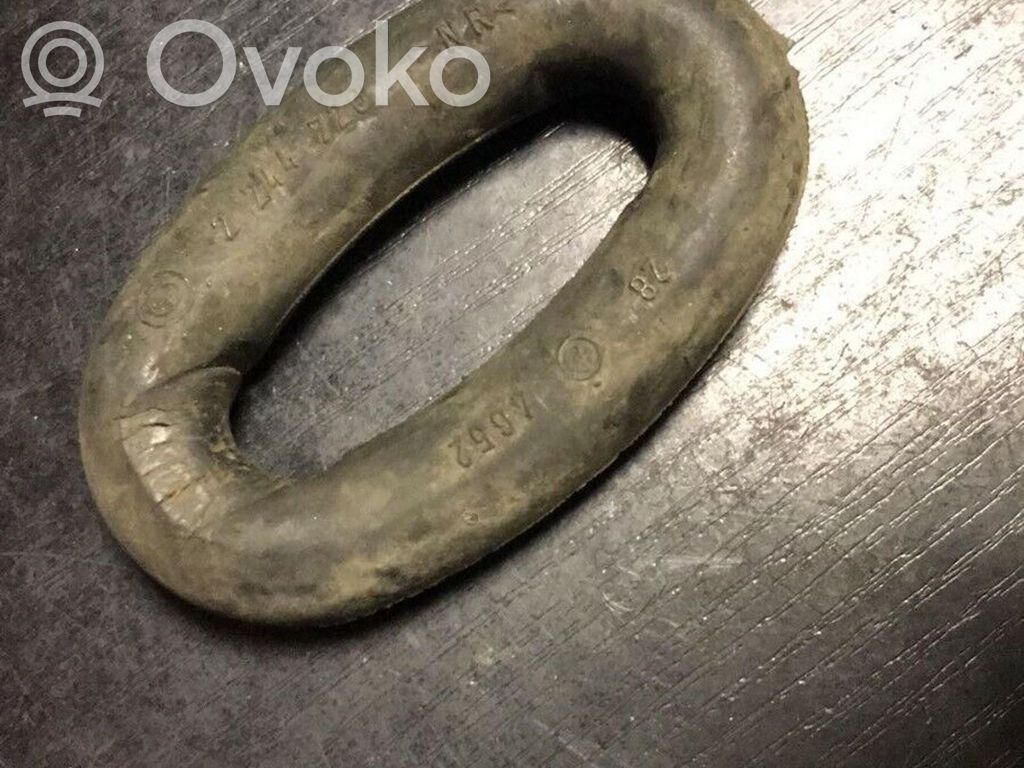 BMW 7 E38 Muffler mount bracket/holder 