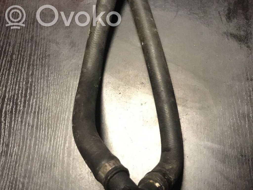 BMW X3 E83 Engine coolant pipe/hose 