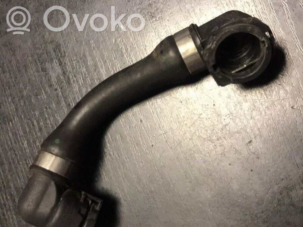 BMW 5 E39 Engine coolant pipe/hose 