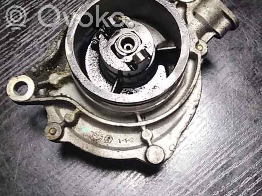 BMW 3 E46 Vacuum pump 