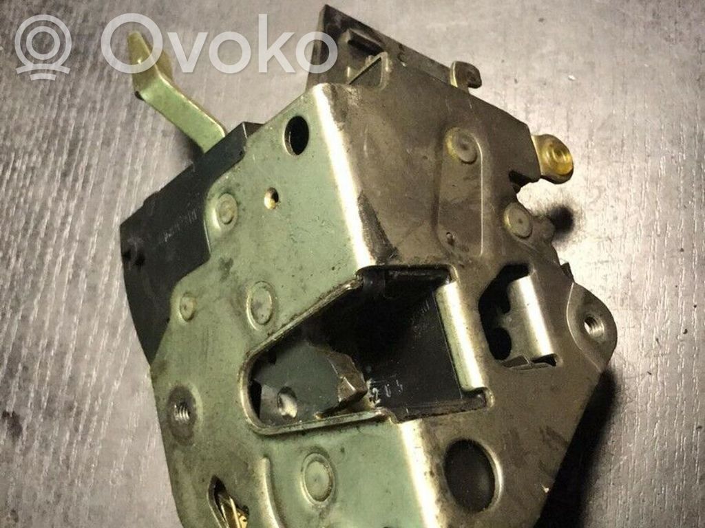 BMW 5 E34 Front door lock 