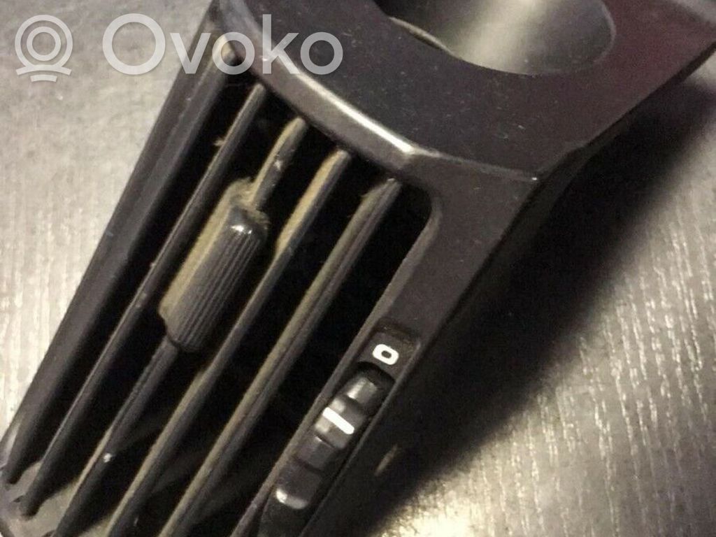 BMW 5 E34 Luftausströmer Lüftungsdüse Luftdüse seitlich 