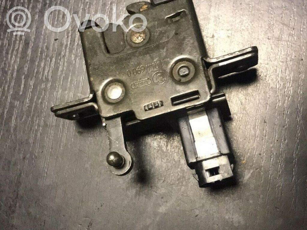 BMW 5 E34 Tailgate/trunk/boot lock/catch/latch 