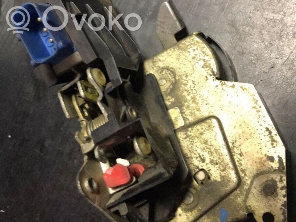 BMW 5 E34 Rear door lock 