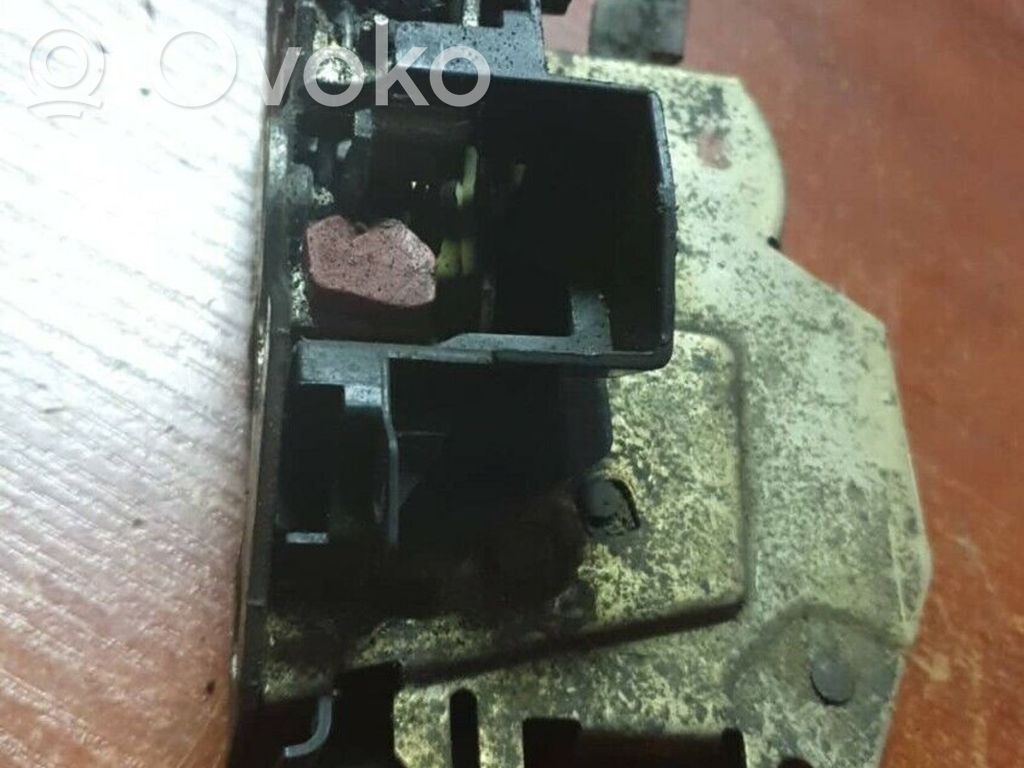 BMW 5 E34 Rear door lock 