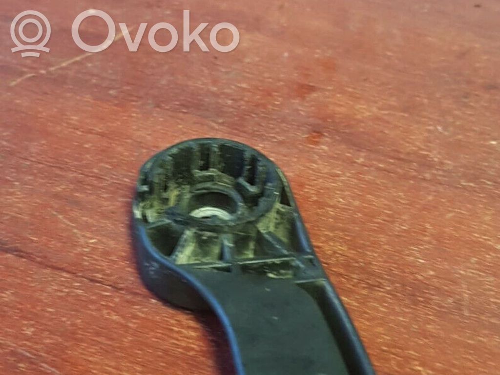 BMW 5 E34 Engine bonnet (hood) release handle 