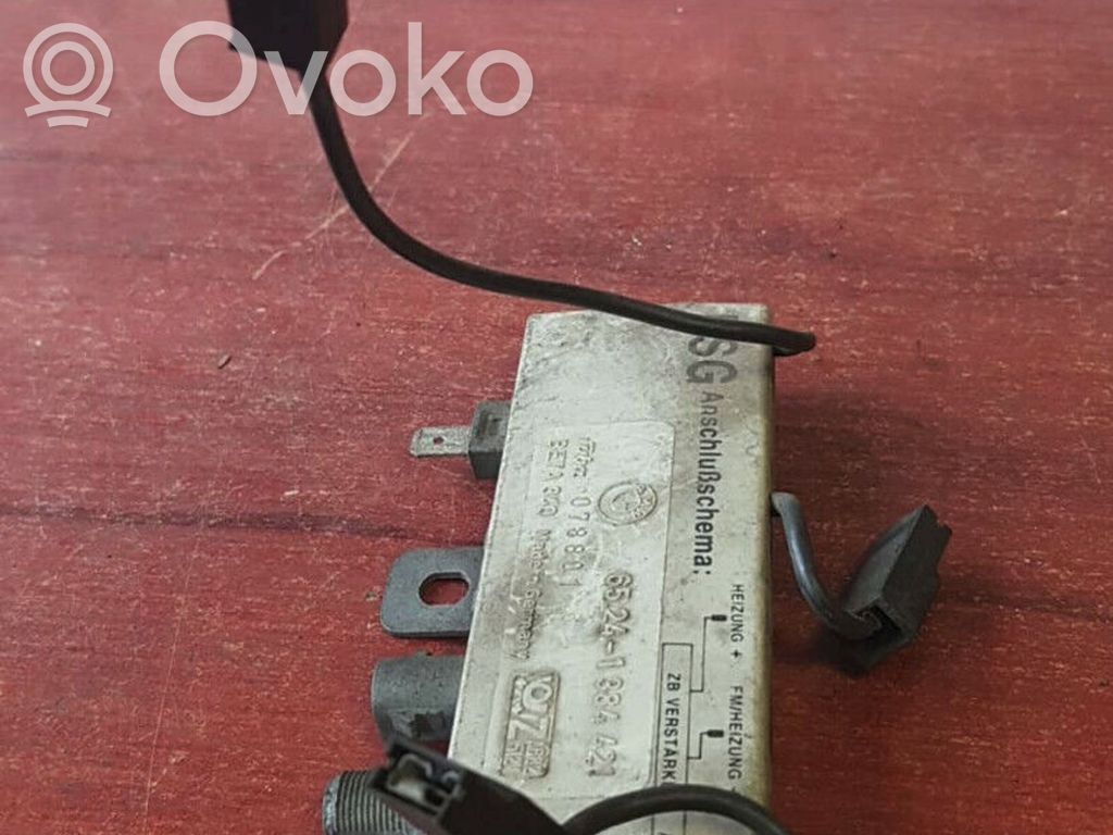 BMW 5 E34 Antenos stiprintuvas 