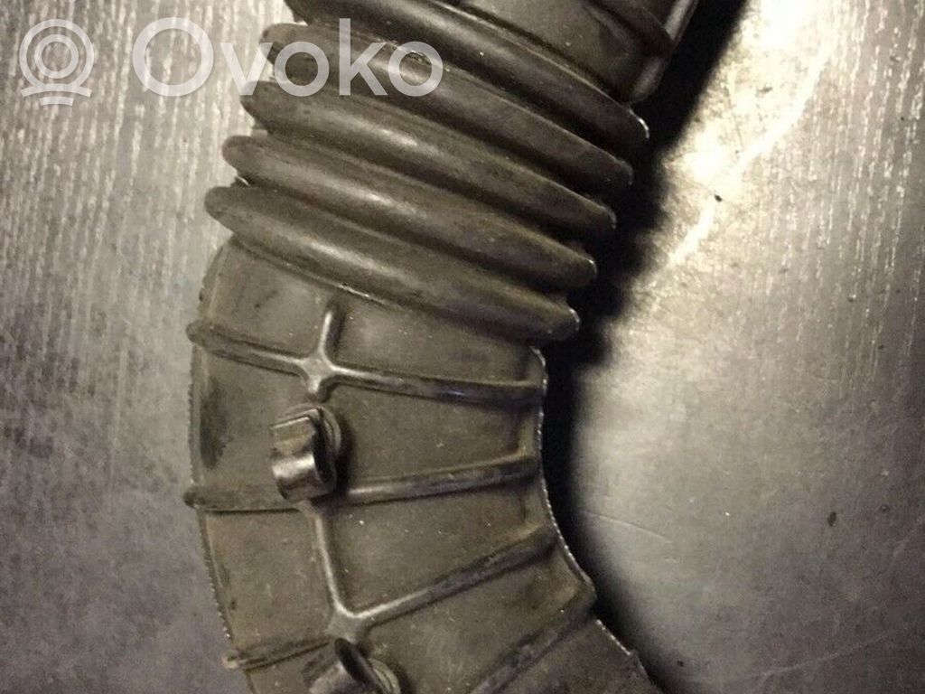 BMW 3 E30 Air intake hose/pipe 