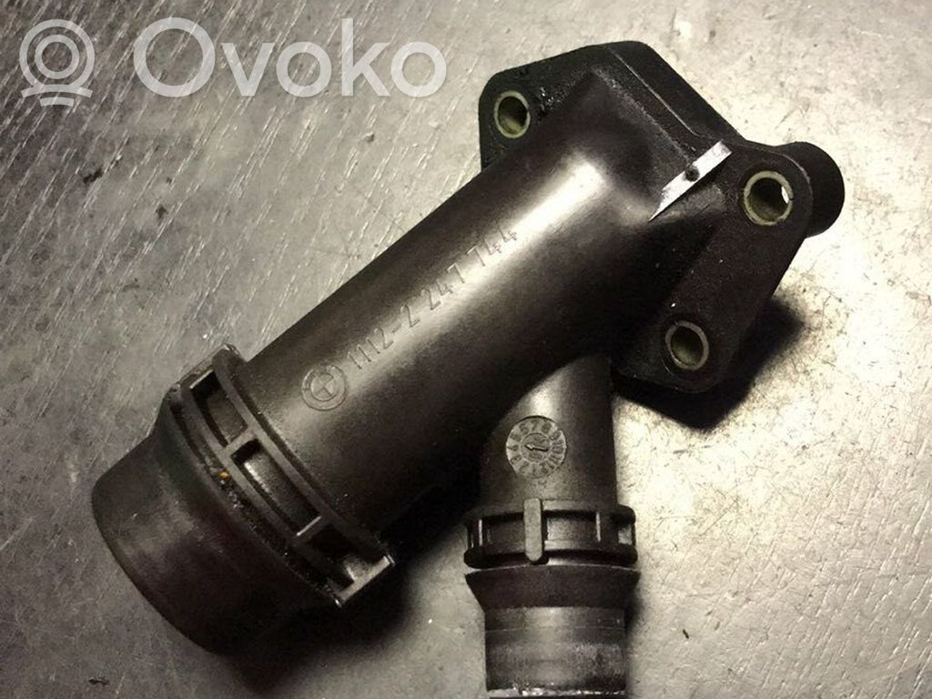 Engine coolant pipe/hose   2247744