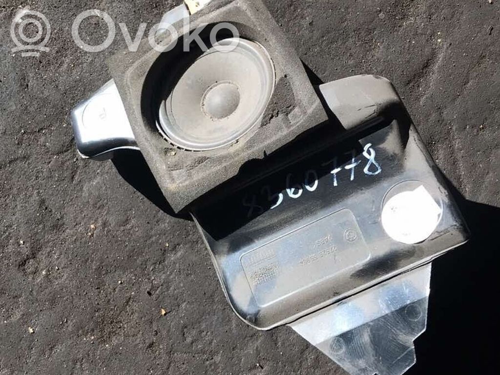 BMW 5 E39 Rear door speaker 