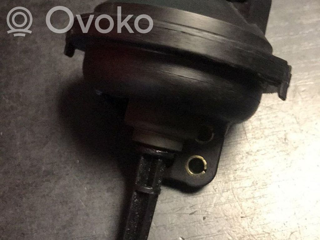 Vacuum valve   71424212