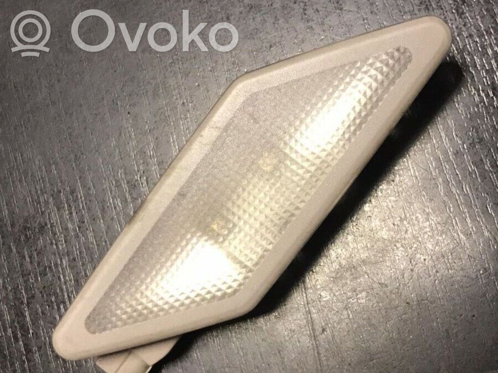 BMW 3 E36 Lampă scaun spate 