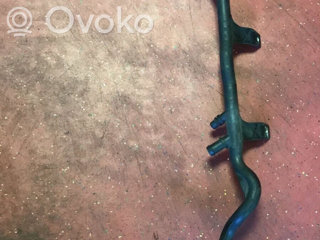 BMW 1 E81 E87 Engine coolant pipe/hose 