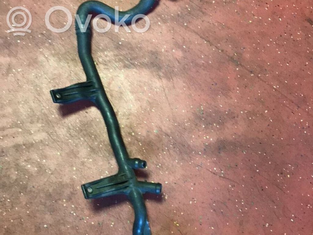 BMW 1 E81 E87 Engine coolant pipe/hose 