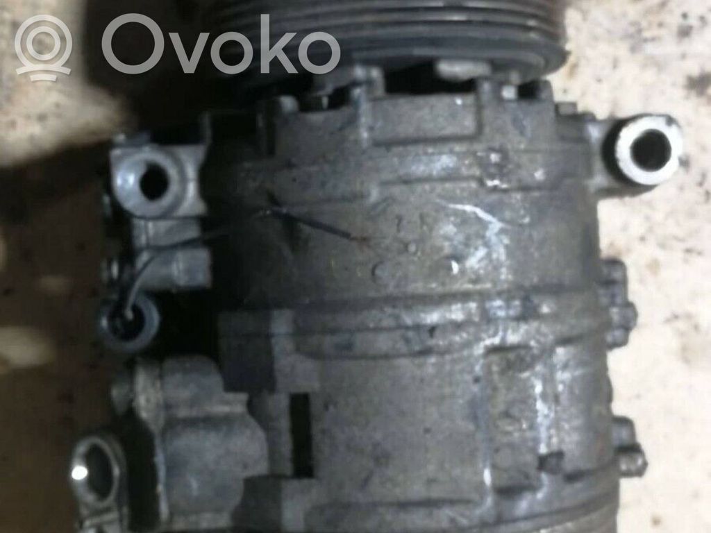 BMW 5 E39 Air conditioning (A/C) compressor (pump) 