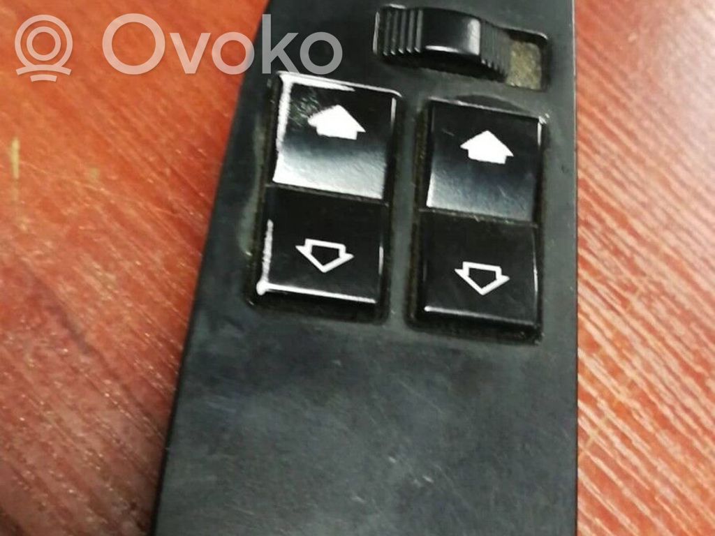 BMW 5 E39 Electric window control switch 