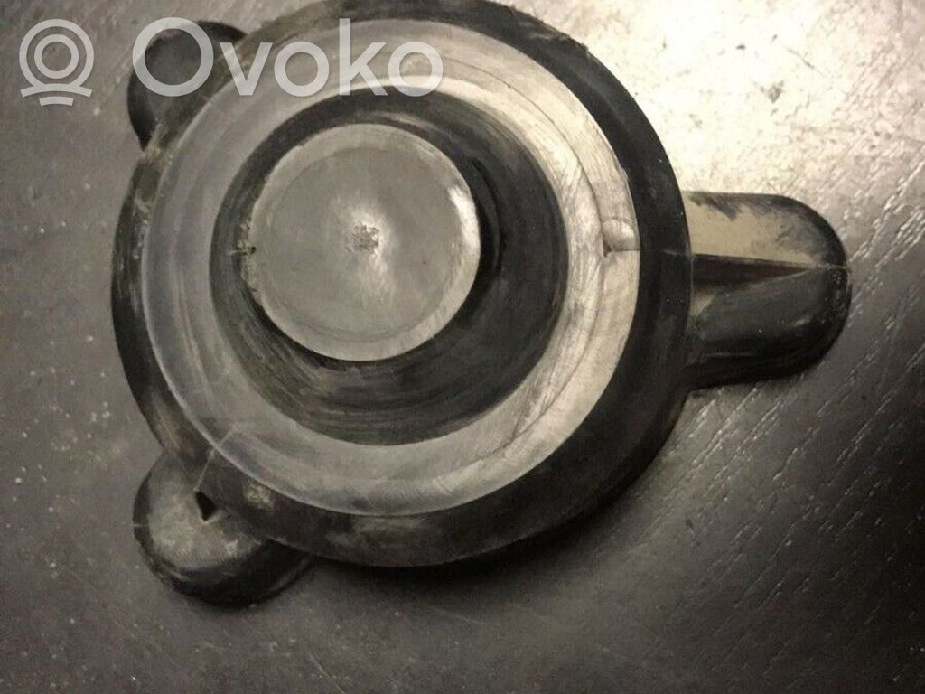 BMW 5 E39 Front shock absorber dust cover boot 