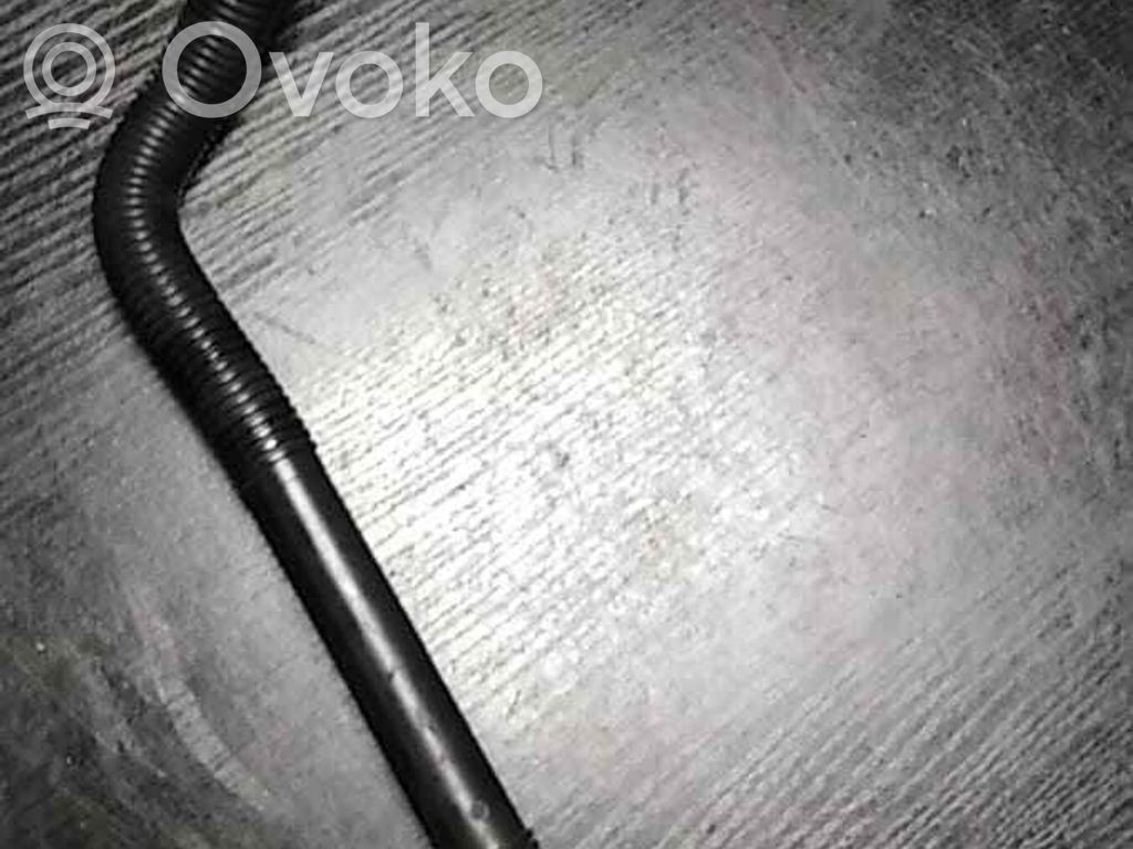 BMW 5 E39 Huohotin/huohotinputki/letku 