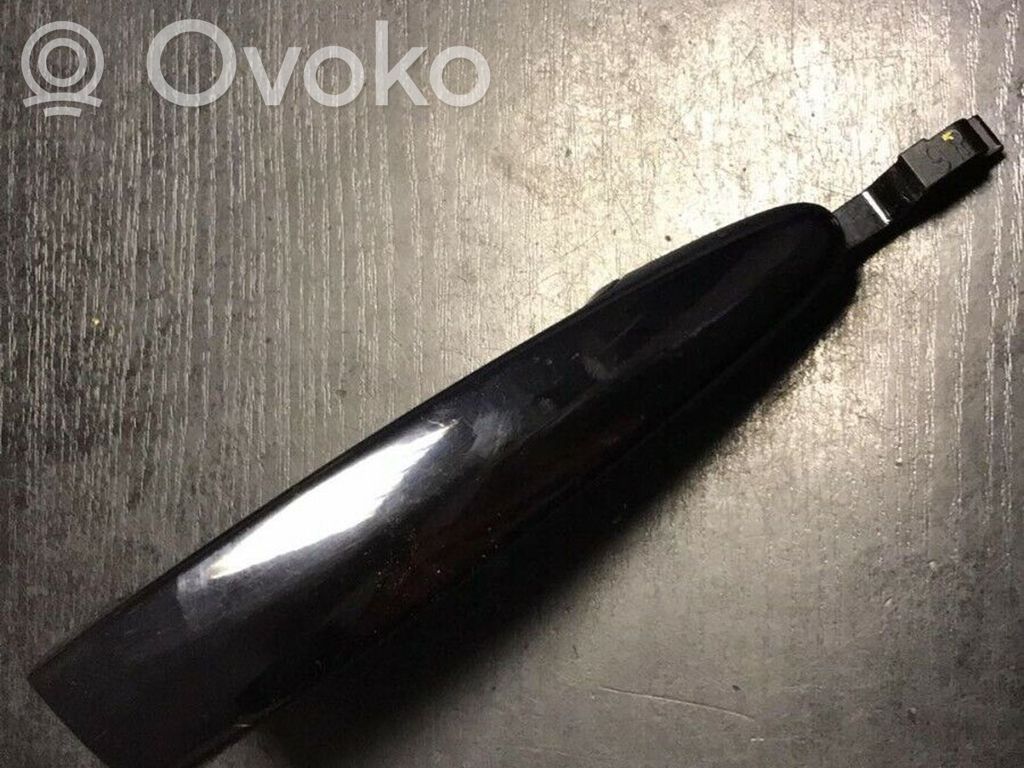 Front door exterior handle   E9XR6