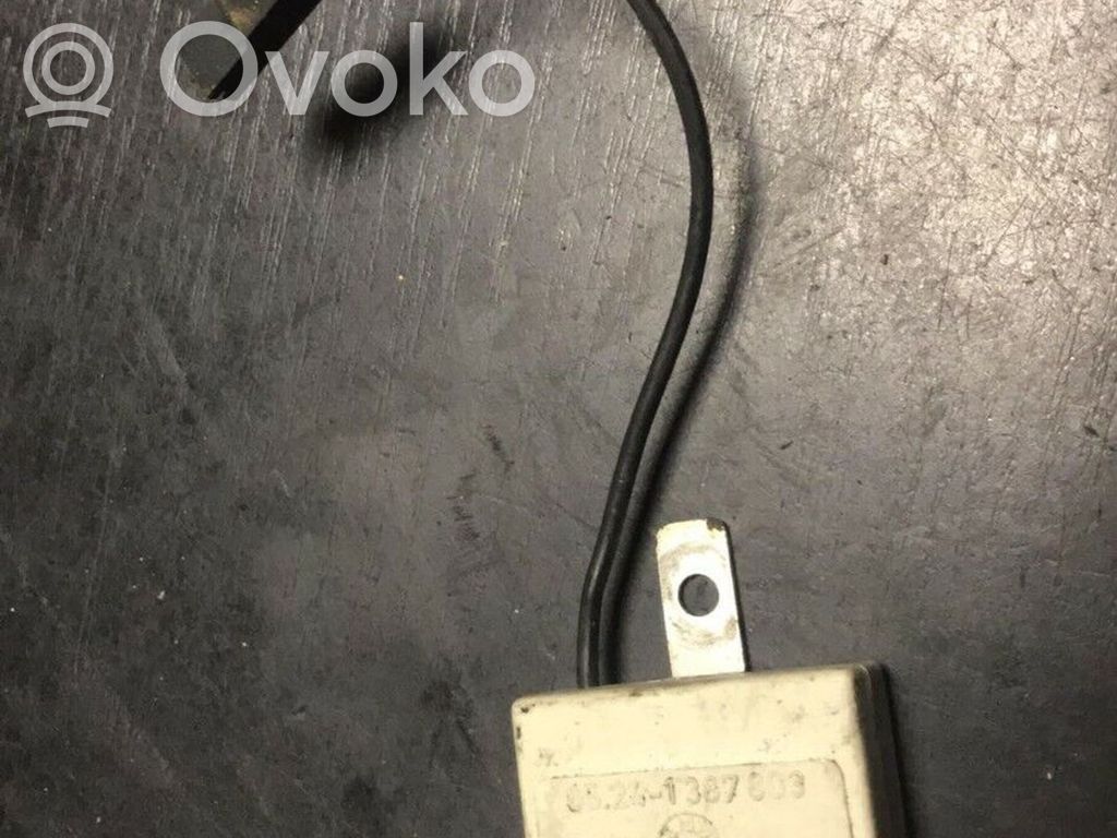 Antenna control unit   1387803