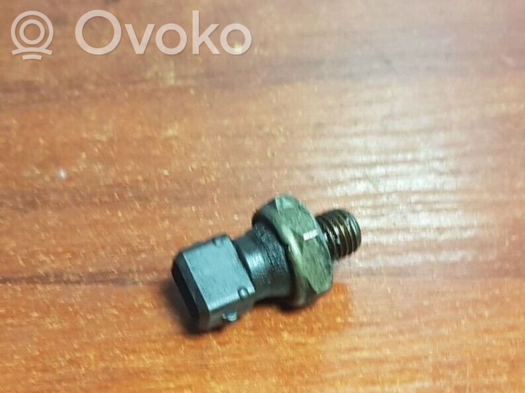BMW 1 E81 E87 Oil pressure sensor 