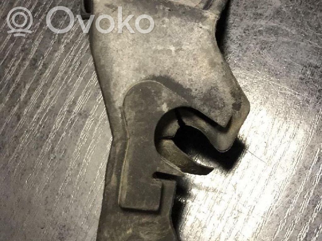 BMW 1 E82 E88 Engine compartment rubber 