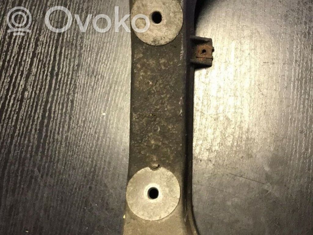 BMW 1 E81 E87 Gearbox mounting bracket 