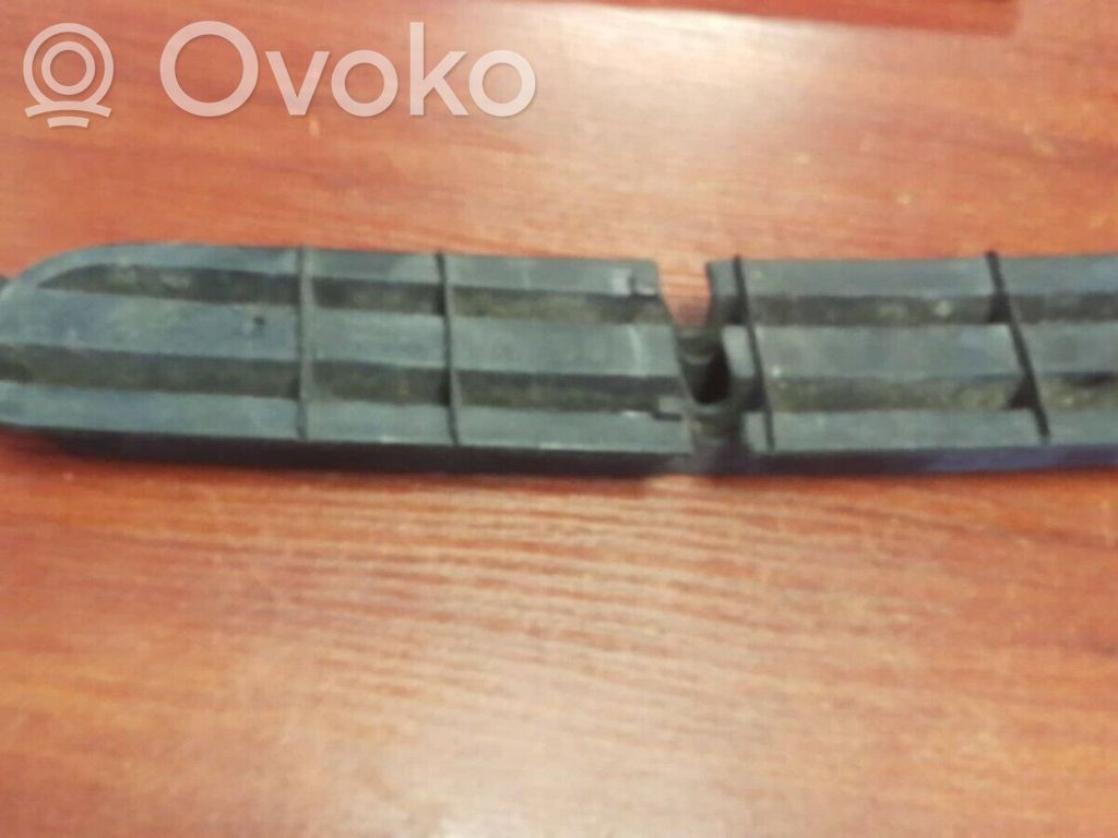 BMW 3 E46 Front bumper lower grill 