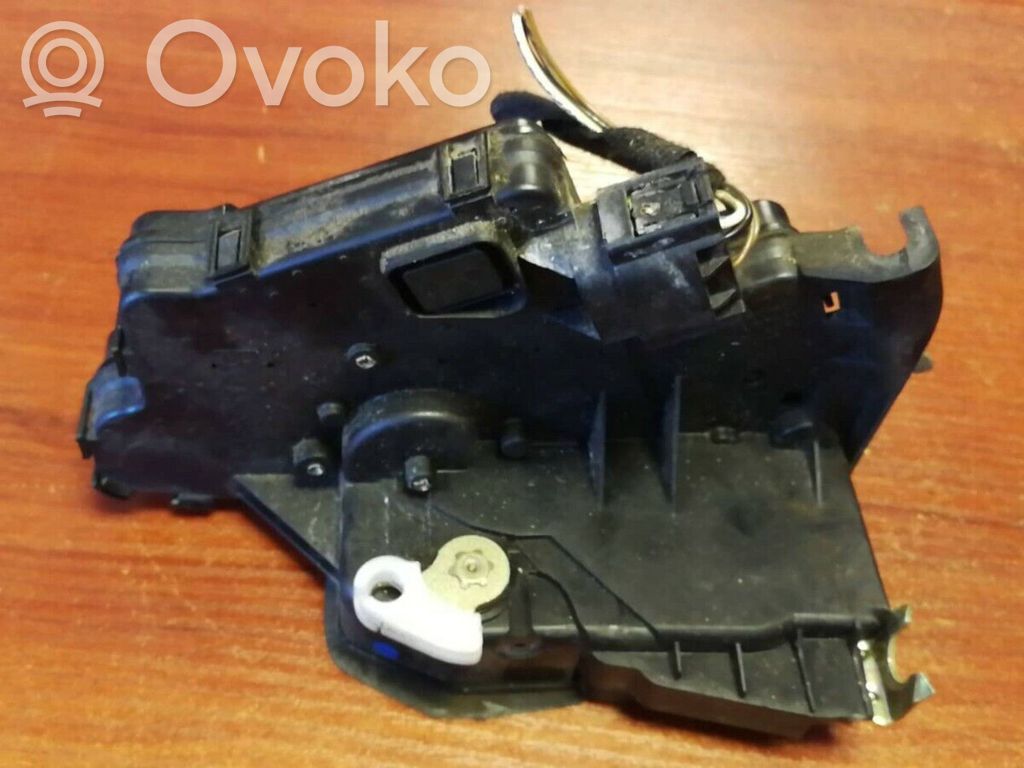 Galinių durų spyna   7011246