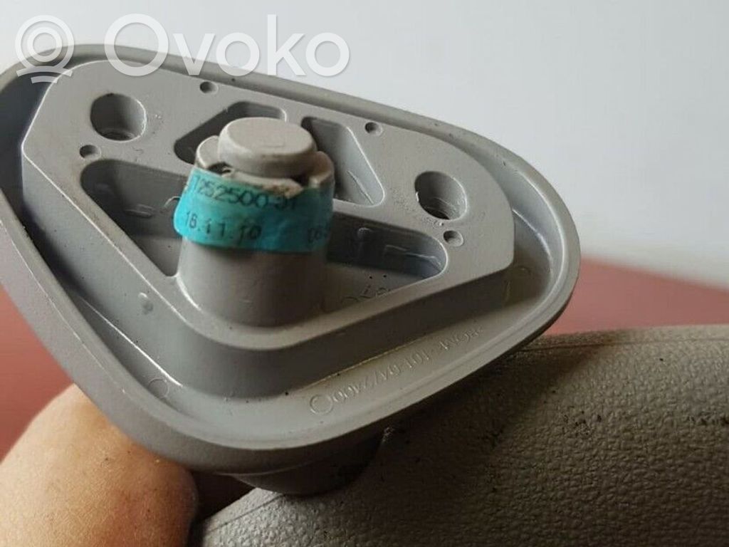 Skydelis nuo saulės   7252500