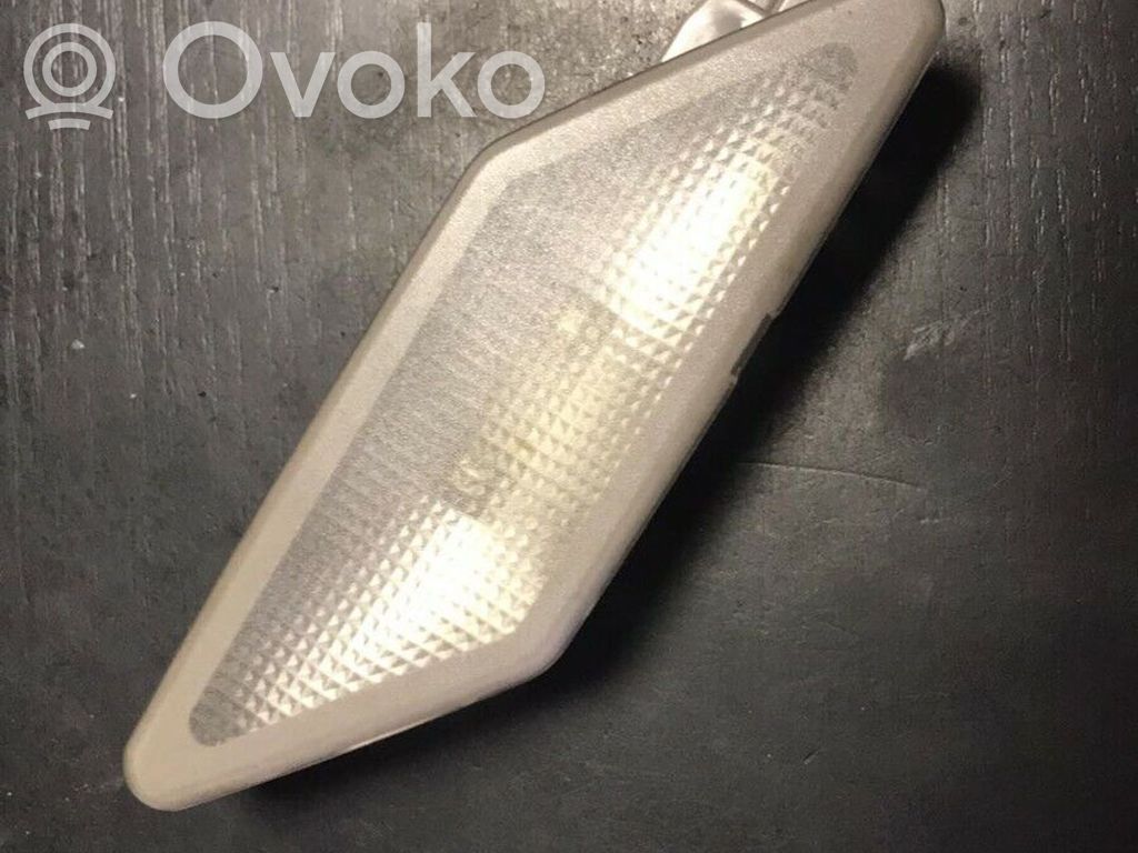 BMW 3 E36 Lampă scaun spate 