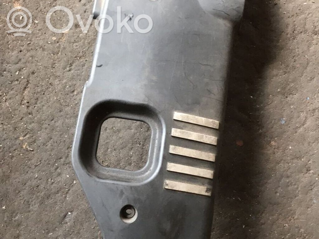 BMW 3 E46 Moottorin koppa 