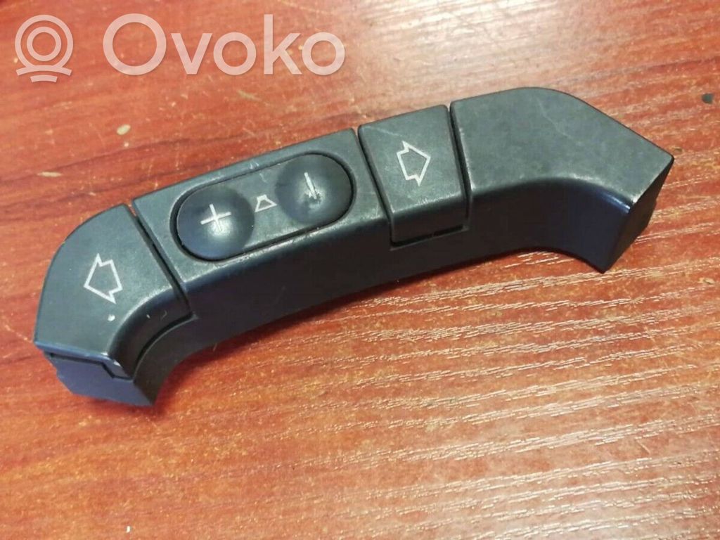 BMW 5 E39 Steering wheel buttons/switches 