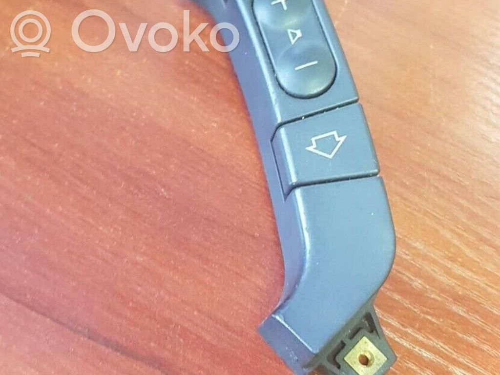 BMW 5 E39 Steering wheel buttons/switches 