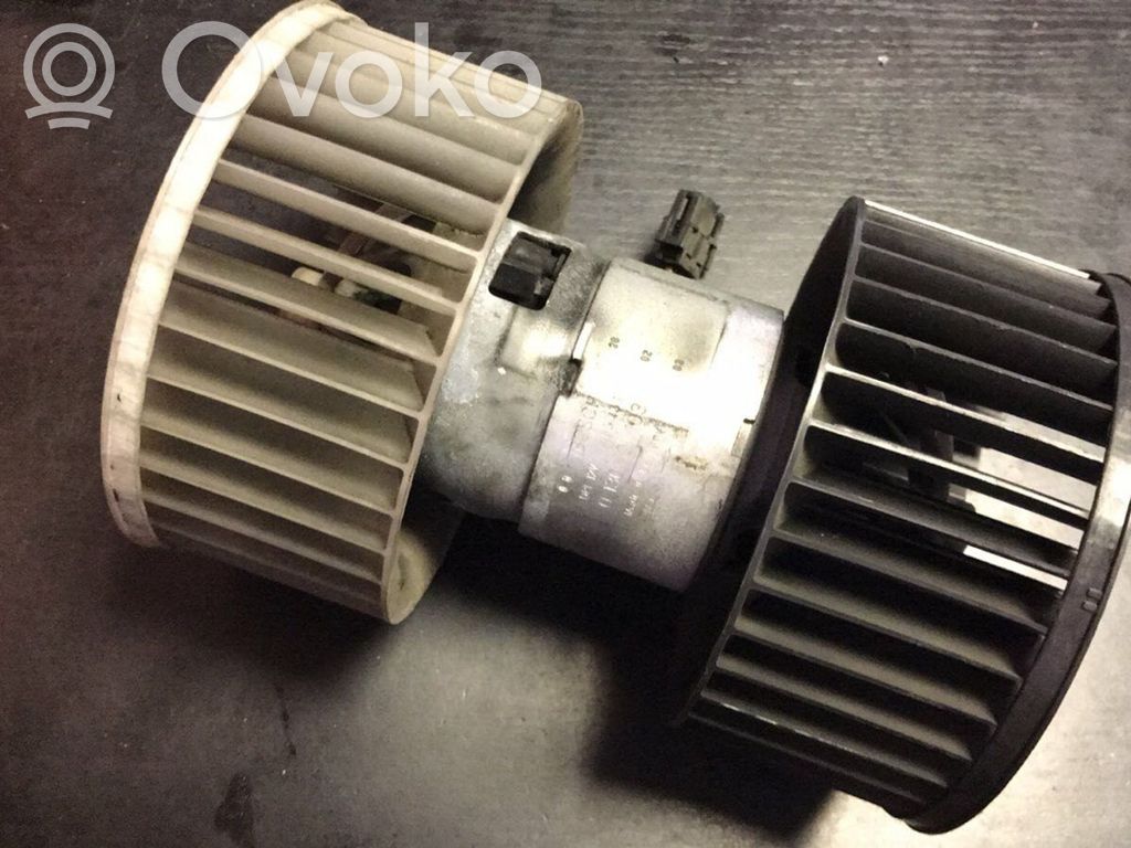 Mazā radiatora ventilators   0130101103