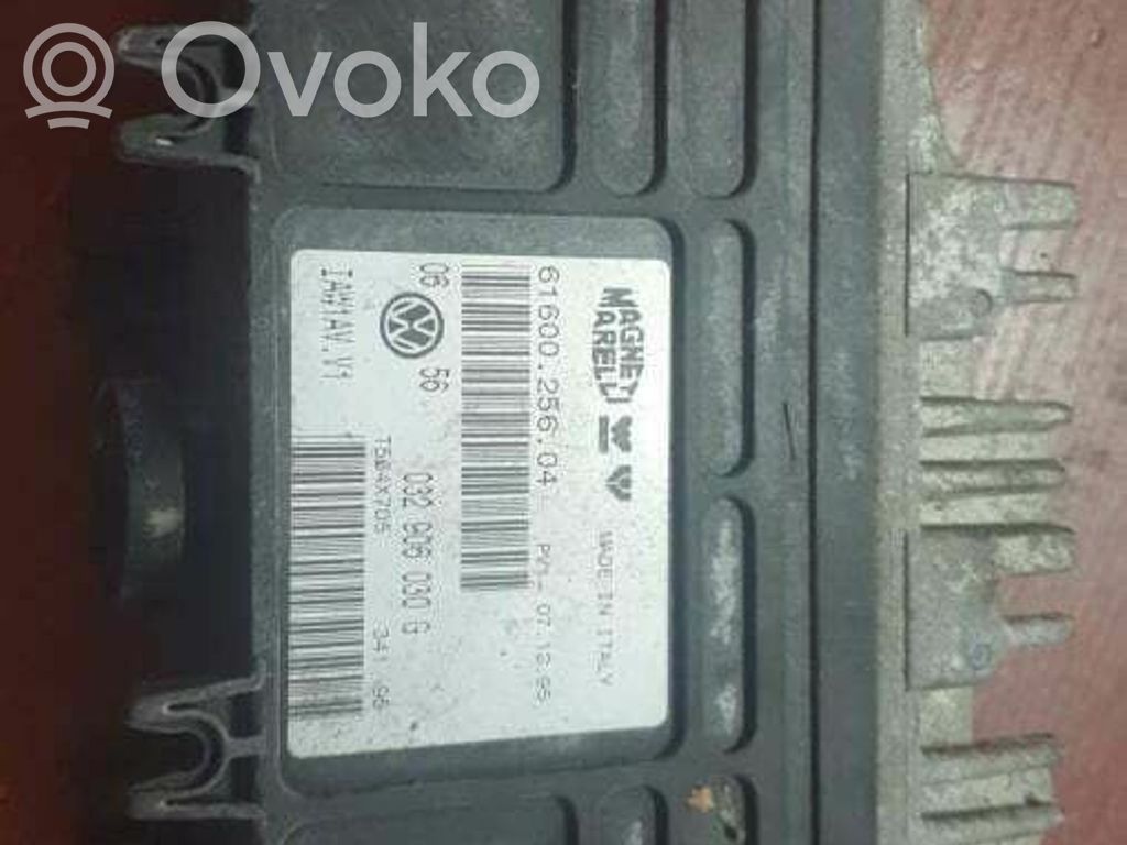Volkswagen Golf III Engine control unit/module 