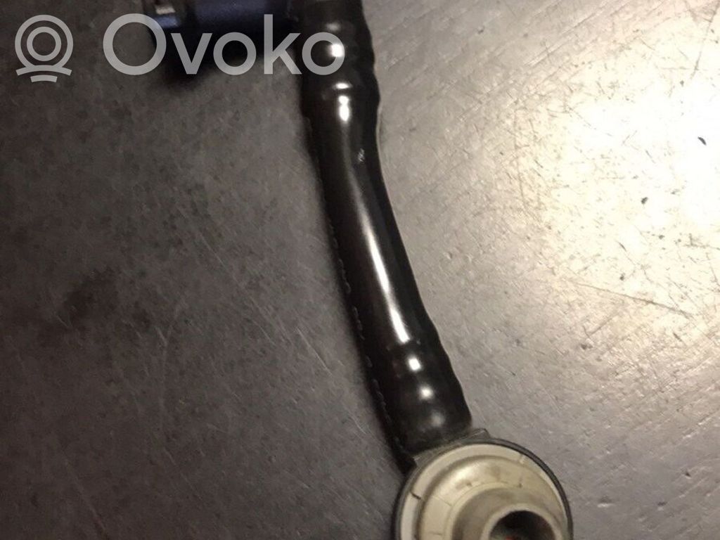 BMW 3 E90 E91 Caurulīte (-es) / šļūtene (-es) 