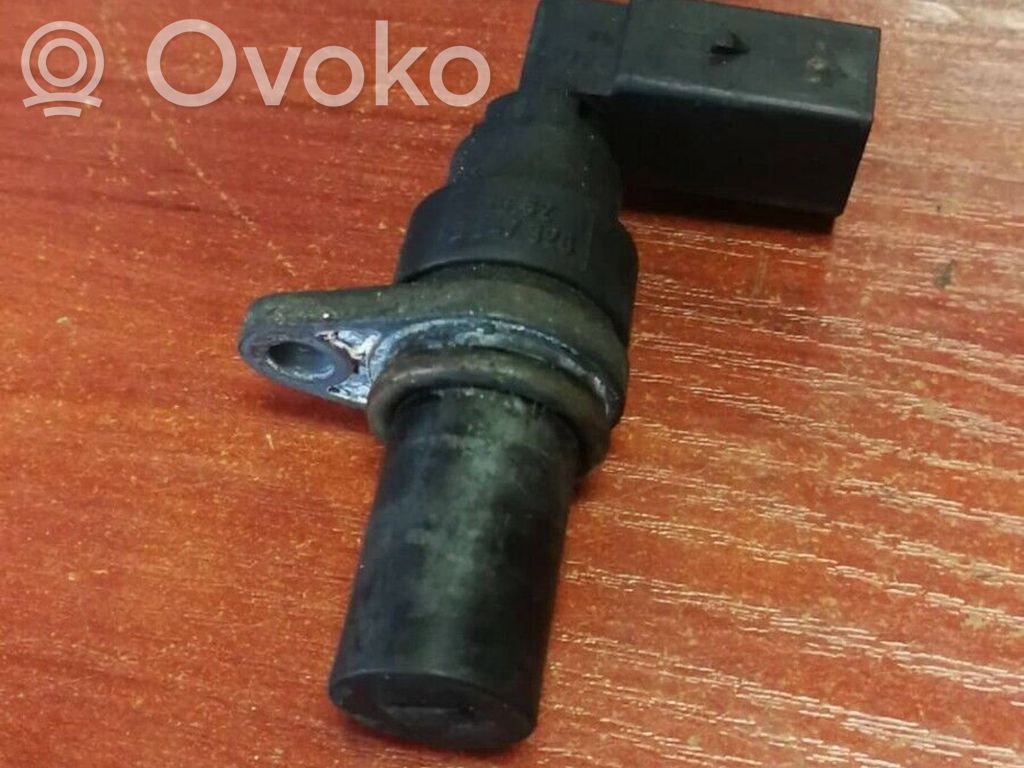 Kampiakselin asentoanturi   2247926