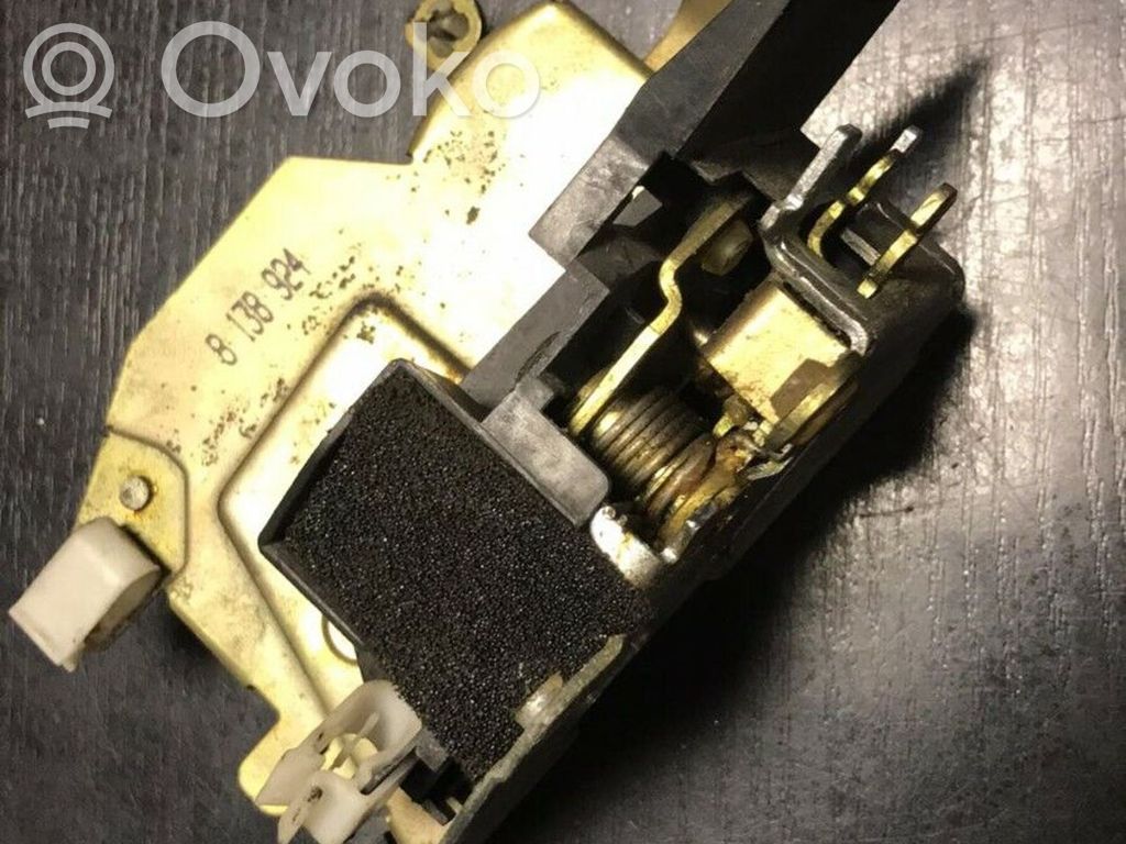 BMW 5 E34 Front door lock 